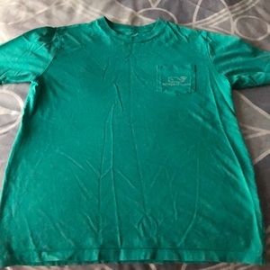 Vineyard Vines t-shirt